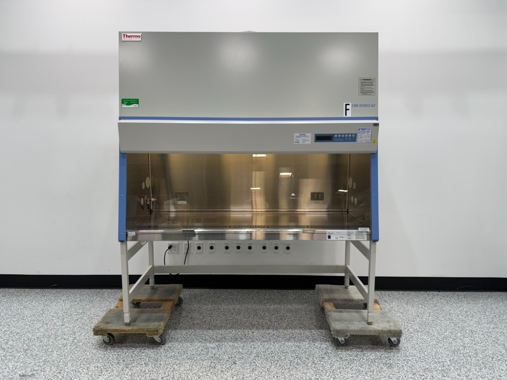 Image of Thermo 1300 Series A2 6' Biosafety Cabinet